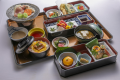 季節ごとにかわるメニュー。彩りを添えたお料理をお愉しみくださいませ。