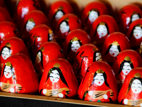 弁天様の幸せ願いダルマ