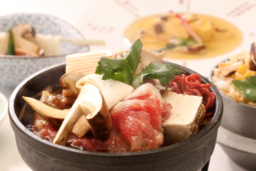 秋の贅沢・松茸を堪能ー近江牛と松茸会席ー