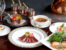 セゾンコース／滋賀のブランド近江牛をメインに新鮮な魚介類や野菜を用いて鉄板シェフが腕を振るいます。