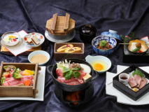 「近江牛会席」メインすき焼きにて