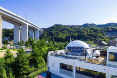 【ルーフトップ・ドームテント】４ベッドタイプ（最大８名・ドーム面積５０㎡・総面積１５８㎡）