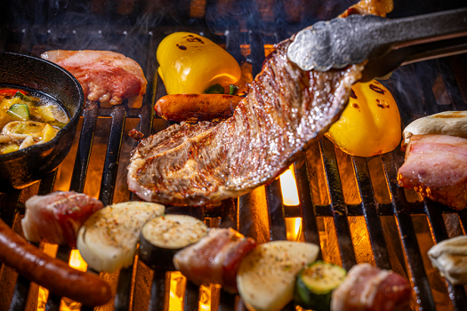 ＜1泊2食付＞■BBQ付プラン■琵琶湖のほとりで贅沢なひととき。近江牛のステーキを非日常のLUXURYグランピング