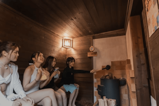 【神コスパ7,800円〜】選べる海遊び体験&times;自由な素泊まり！サンセットカヤック・サップ・サウナを自分好みにカスタム