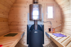 附設圓木桶三溫暖的Marine Dome