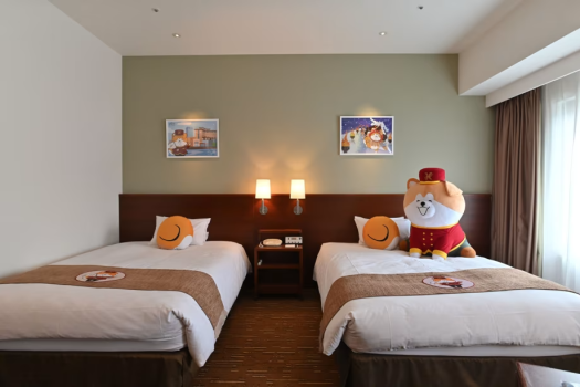 秋田キャッスルホテル開業55周年スペシャル！秋田犬たれみみだいちゃん ルーム （コーナーツイン）朝食付