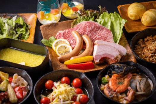 一泊二食　Precious Stay　豪華露營BBQ方案～被徐徐海風平撫內心的海邊渡假村。在蔚藍大海與汩汩海浪聲的伴隨下盡享LUXURY豪華露營　GLAMP MARE淡路