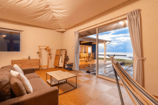 【Berretta Tent】4張床、室內面積39㎡＜皇家藍＞ 海景獨創帳篷