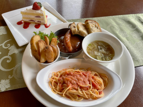 森のレストラン　お子様ランチ