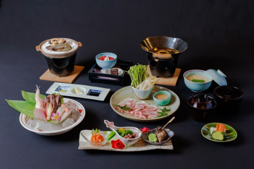 【直前割｜おまかせ会席】お得旅♪　旬を味わうおまかせ会席　～ ペットNG ～