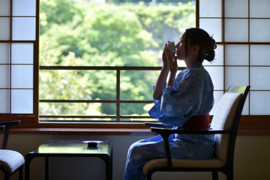 【基本プラン｜和室12帖】四季の懐石料理と源泉掛け流しの温泉を楽しむ｜特選懐石｜1泊2食