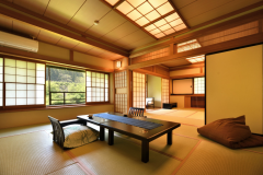 Deluxe Room 【Kaze no Yakata】 (60 m2) - View overlooking a beautiful valley Deluxe Room 【Kaze no Yakata】 (60 m2) - View overlooking a beautiful valley