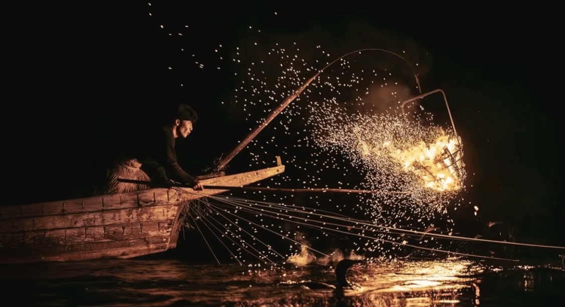【小瀬鵜飼観覧付き】一千有余年の伝統を誇る小瀬鵜飼　　～鮎づくし会席 1泊2食付き～