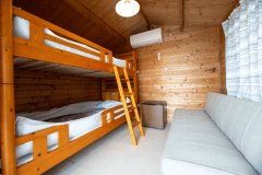 バンガロー 内観【3名部屋】