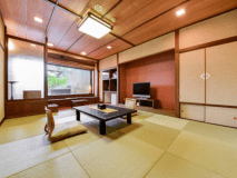 *【黄金の湯をかけ流し露天風呂付き客室】樹のしずく