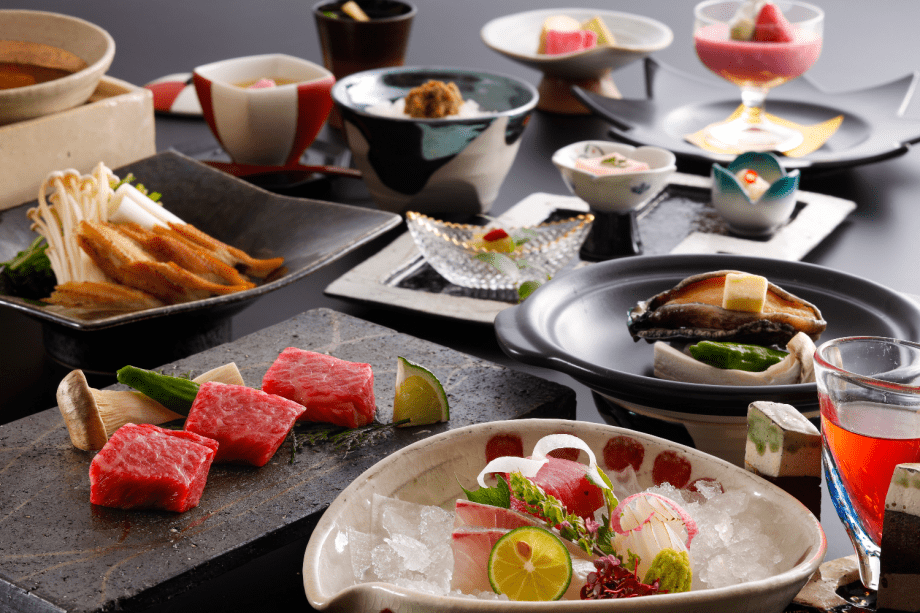 夏季限定会席「鮑のおどり焼きと姫路和牛ステーキ」