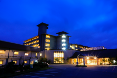 ちょうどいい非日常が味わえる　里山温泉リゾート　アクセス抜群！！大阪より60分　中国道夢前スマートIC下車すぐ