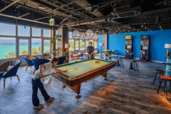 【ランドリー＆ラウンジ２ＬＤＫ】フリーフロー＆遊びコンテンツ満載のシェアスペース。