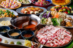 夕食一例:アグー豚しゃぶしゃぶ鍋 夕食一例:アグー豚しゃぶしゃぶ鍋