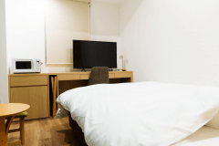 【ホテル】スタンダードダブル｜山側 （15.5平米）