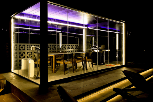 【ルームチャージ】天然温泉＆プライベートプール付き｜一棟貸切シンプルステイ