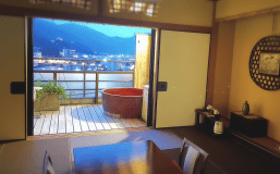 ４階露天付き客室