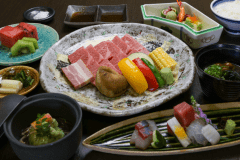 飛騨牛ステーキコース　写真は200ｇ