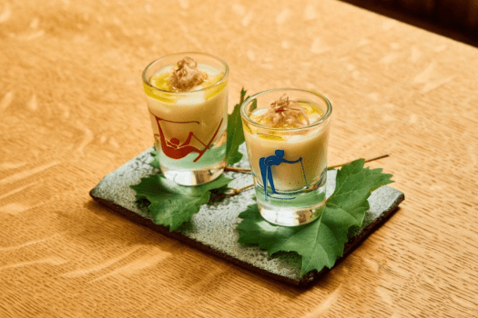 野沢ならではの食材、サンアントンのシェフならではの技術を掛け合わせたディナーをお楽しみ下さい。