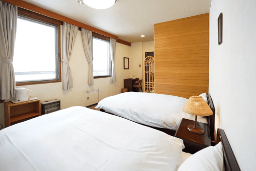 Twin Room/ 4th floor