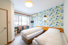 Twin Room Twin Room