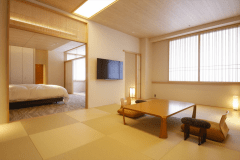 【特別和洋室　紫雲】最上階、上質な畳の和室でゆったりお過ごしいただけます。