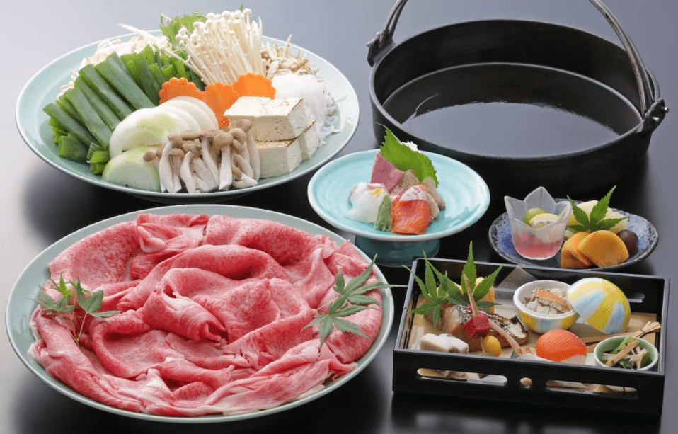 【夕食・朝食付／近江牛鍋会席】冬季限定！すき焼き・しゃぶしゃぶから選べる近江牛プラン♪