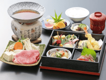 【夕食・朝食付プラン】お一人様からOK！季節の旬を詰込んだお手軽夕食【幕の内夕食膳】！