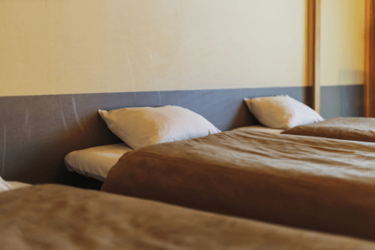【Club Room】■Japanese-style room with 10-tatami-mat bed■Ensuite bath and toilet／Non-smoking