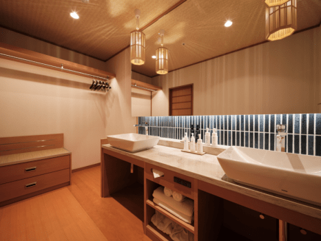 ＜本館＞景觀浴缸配備的高級和式客房