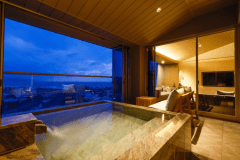 【701】家族みんなで入れるほど大きな石風呂で家族水入らずの時間を