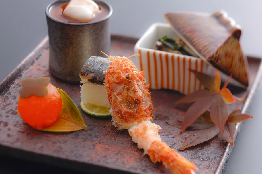 【秋・夕食】季節の前菜［一例］秋の美味を集めた一皿