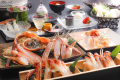 【冬・夕食】活松葉蟹会席［一例］　近海で水揚げされた活松葉蟹をお一人様1杯使用
