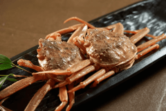 【夕餉 冬】活の勢子蟹がご用意できるのは12月末まで