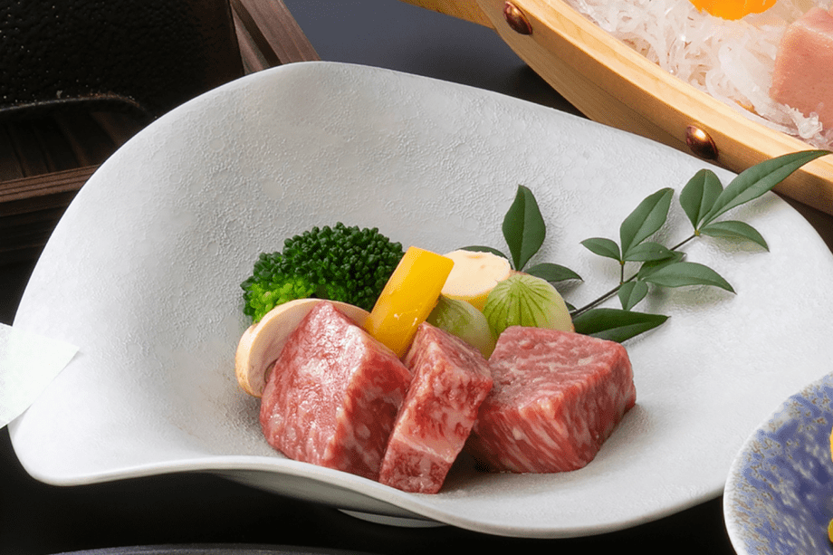 柔らかくて、食べ応え抜群の黒毛和牛ステーキ!!お好きな焼き加減でお召し上がりください[一例]