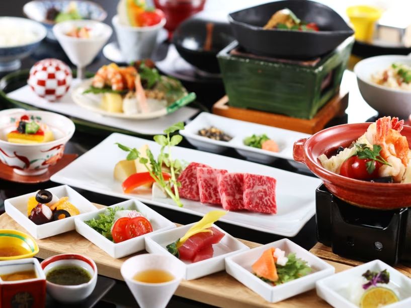 6~8月 和洋会席 ご夕食一例 6~8月 和洋会席 ご夕食一例