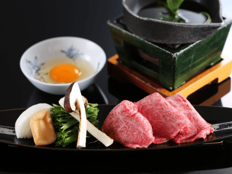 松茸と神戸牛のすき焼き ※イメージ 松茸と神戸牛のすき焼き ※イメージ
