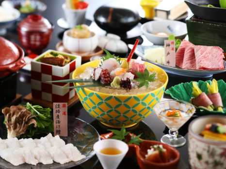 6～8月　至宝会席　ご夕食一例