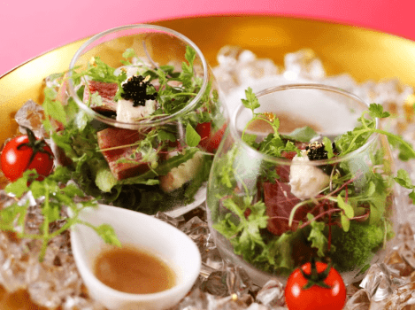 黒毛和牛と金箔キャビア