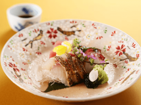 造里　(本鮪トロ 伊佐木焼き霜 明石蛸）