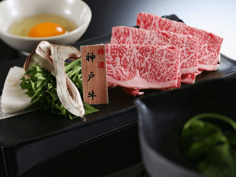 松茸と神戸牛のすき焼き