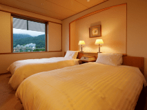 北館｜３Ｆ｜和洋室[10畳+TW]ｶﾞｰﾃﾞﾝﾋﾞｭｰ（74～77㎡）