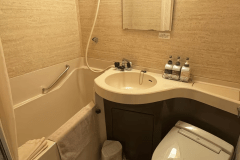 【部屋】本館和室10畳　シンプルな和室　全室ユニットバス、ウォシュレットトイレ完備