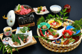 【料理】14品をギュッと凝縮した篭盛り膳　台の物は飛騨牛　ご提供回数を減らす工夫を施したコースです