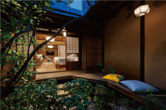 ROYA-1st floor ■Premium■ <Hinoki half-open-air bath + small garden>